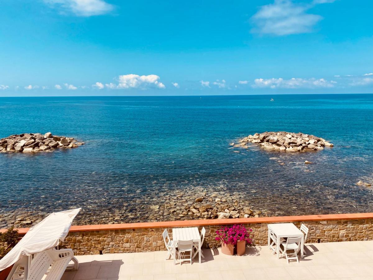 La Terrazza Nel Mare Ferienhaus