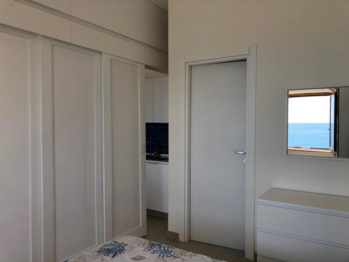 La Terrazza Nel Mare Ferienhaus *